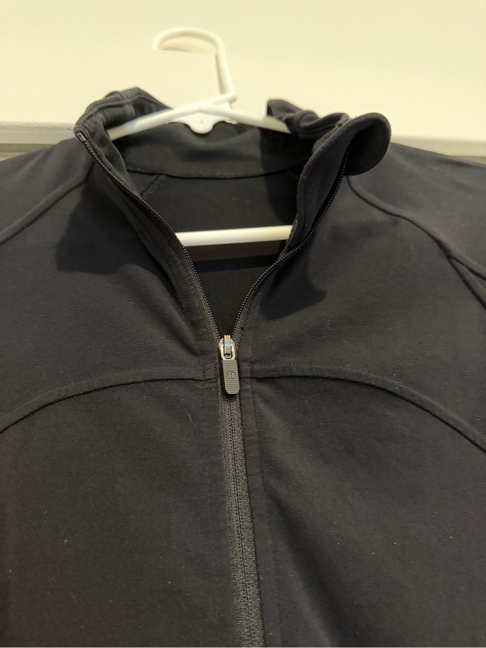 lululemon athletica Define Cropped Black Fitted Zip-Up Jacket Nulu - Picture 16 of 16